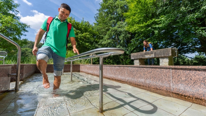 Kneipp-Oase im Aatal bei Bad Wünnenberg ©Teutoburger Wald Tourismus, P. Gawandtka